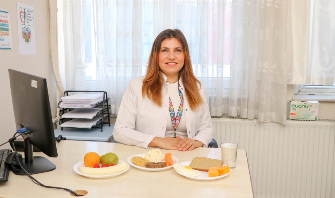 Okula Başlayan Çocuklarda Sağlıklı Beslenme Başarıyı Artırıyor Uzmanlar, doğru beslenmenin çocukların okul başarısı ve gelişimi üzerinde belirleyici