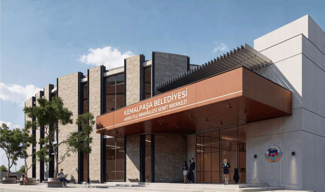 Kemalpaşa Belediye Başkanı Mehmet Türkmen, Armutlu Mahallesi'nde atıl yapıyı yıkarak