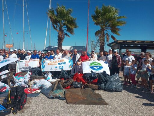 Uluslararası Kıyı Temizleme Günü'nde Urla'da Seferberlik