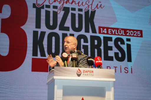 Ümit Özdağ, Zafer Partisi 3. Olağanüstü Tüzük Kongresi’nde Türkiye’yi uyardı!