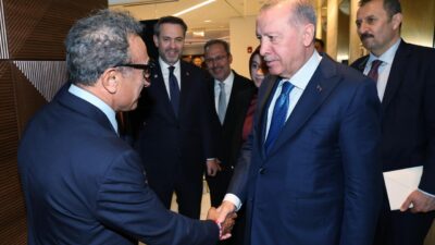 Önceki Dönem Gençlik ve Spor Bakanı, AK Parti İzmir Milletvekili,