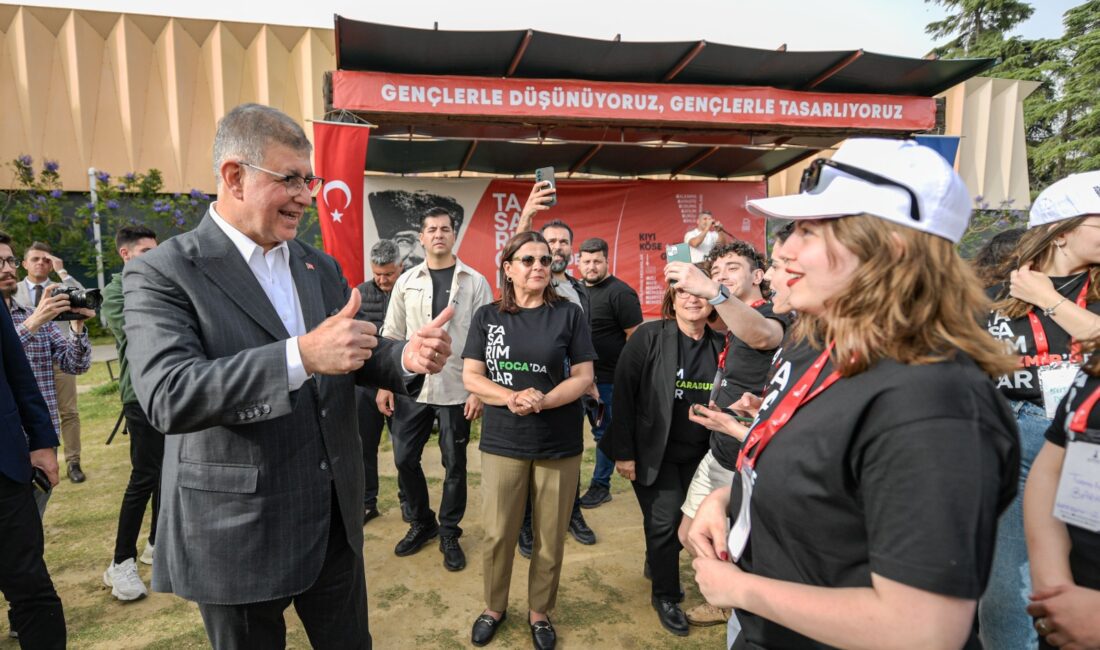 Türkiye’de yapılan pek çok araştırma gençleri toplumun en mutsuz grupları