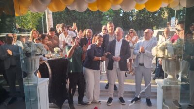 Türkiye'nin lider fotoğraf stüdyosu Zümrüt Fotoğrafçılık, İzmir Göztepe'de yeni şubesini