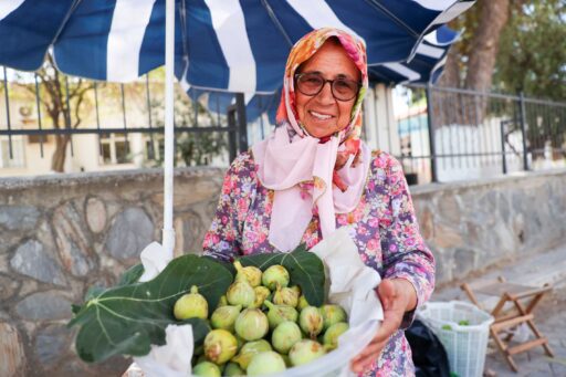 Buca’nın bal tadındaki bardacığını tanıtmak amacıyla Buca Belediyesi’nin ev sahipliğinde