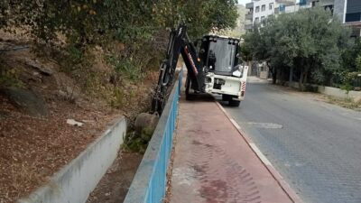 Menderes Belediyesi, artan yağışlar öncesi İZSU ile iş birliği yaparak