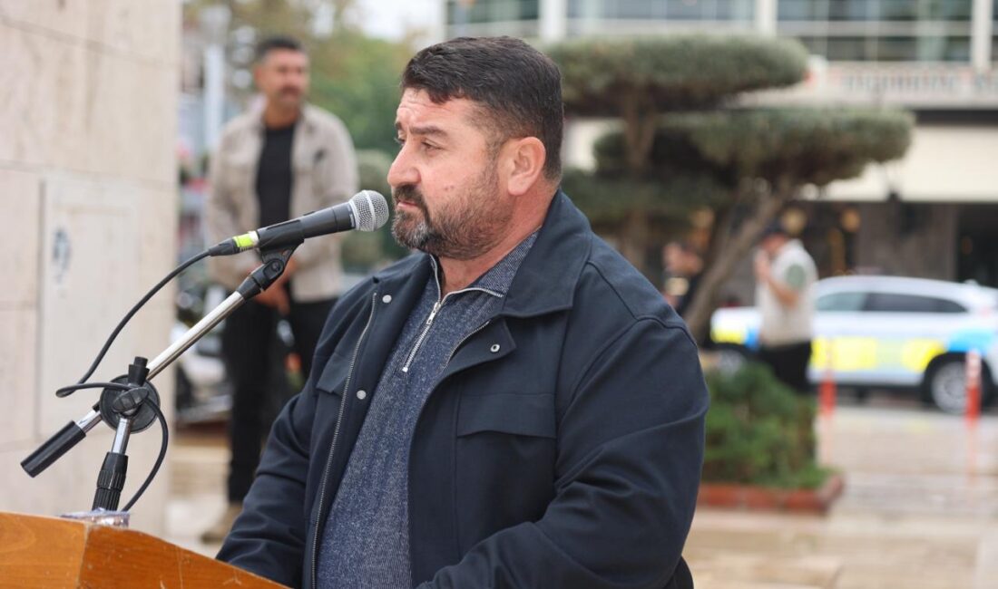 Urla’da 19 Ekim Muhtarlar Günü, tören ve kahvaltı etkinliğiyle kutlandı.