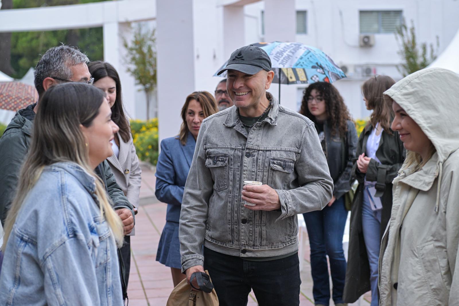 Demir Demirkan, İzmir Kitap Fuarı’nda “Zamanda Saklı” kitabının yazım sürecini