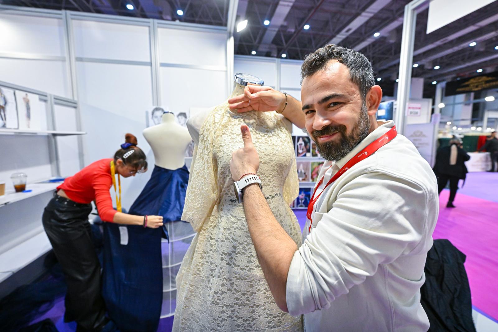 İzmir Büyükşehir Belediyesi ev sahipliğinde düzenlenen Fashion Prime Fuarı’nda 2026