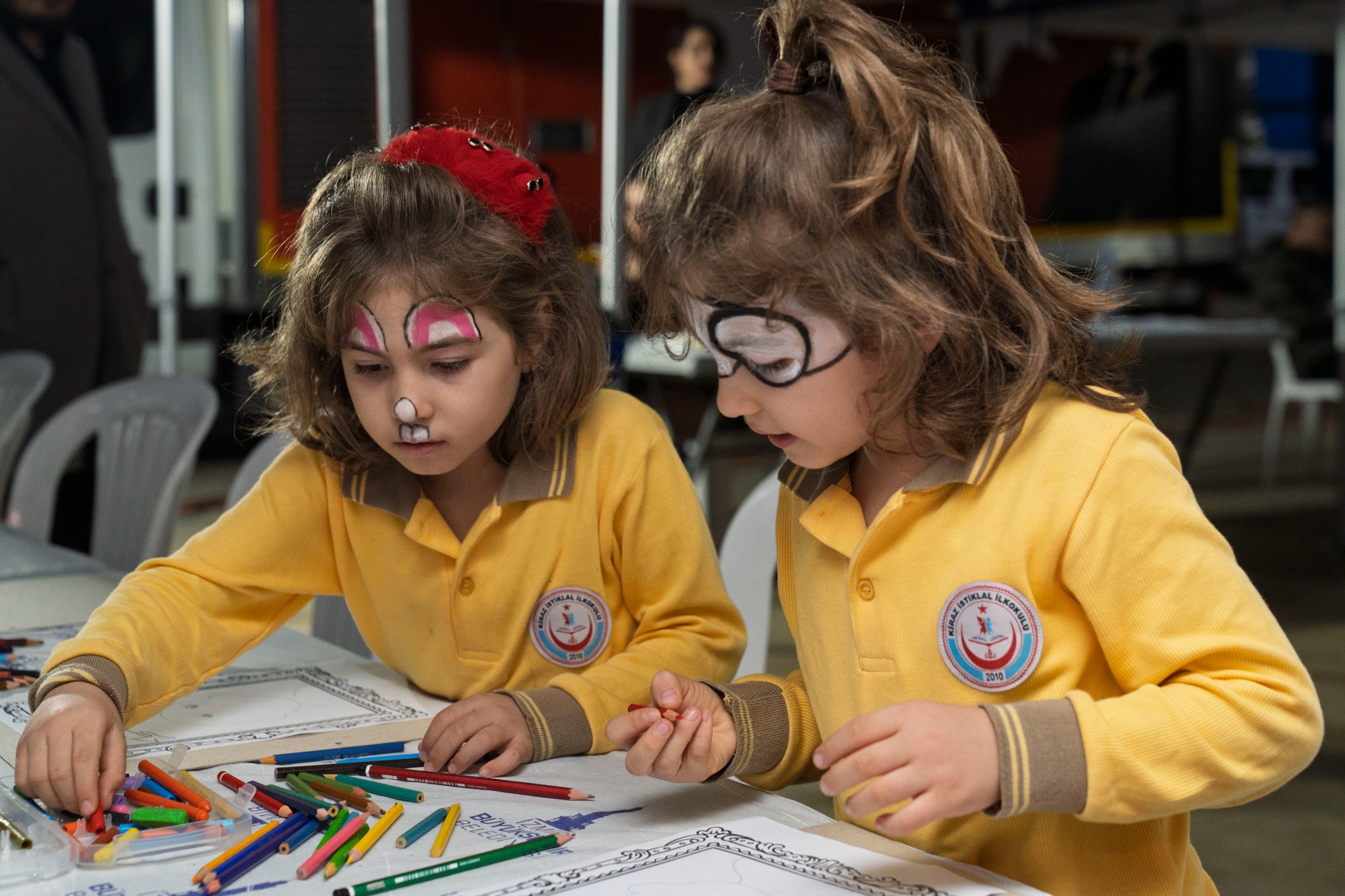 İzmir Büyükşehir Belediyesi’nin “Cumhuriyet Her Yerde” etkinlikleri Kiraz’da yoğun katılımla