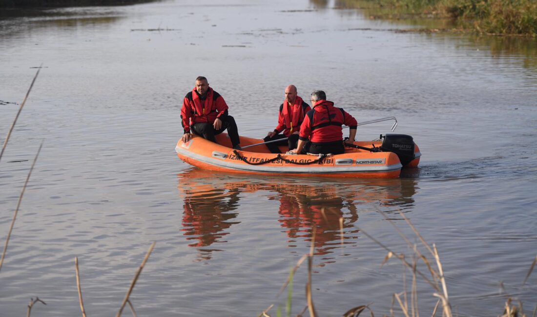 Foça’da selde kaybolan Bülent Kaptanoğlu’ndan acı haber geldi. Üçüncü günün