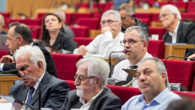 Başkan Cemil Tugay, Kemeraltı’nın geleceği için düzenlenen toplantıda “Kemeraltı yakın