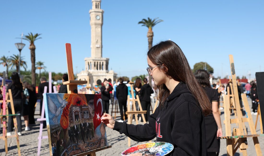 İzmir Valiliği, Cumhuriyet’in 102. yılı için konserler, fener alayı ve
