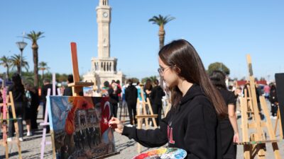 İzmir Valiliği, Cumhuriyet’in 102. yılı için konserler, fener alayı ve