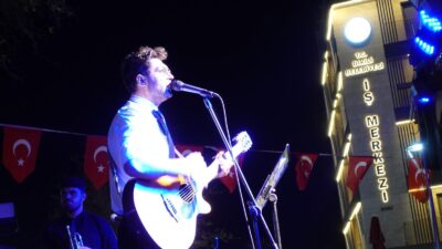 İzmir Büyükşehir Belediyesi’nin “Cumhuriyet Her Yerde” etkinlikleri, Dikili ve Selçuk’ta