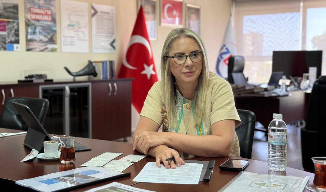 AK Partili Çankırı’dan Başkan Tugay’a Sert “Yıkım” Tepkisi: “Çankaya Otoparkı’nı Korumak İrade İster!” AK Parti İzmir Milletvekili Ceyda Bölünmez Çankırı, Büyükşehir’in Çankaya Otoparkı