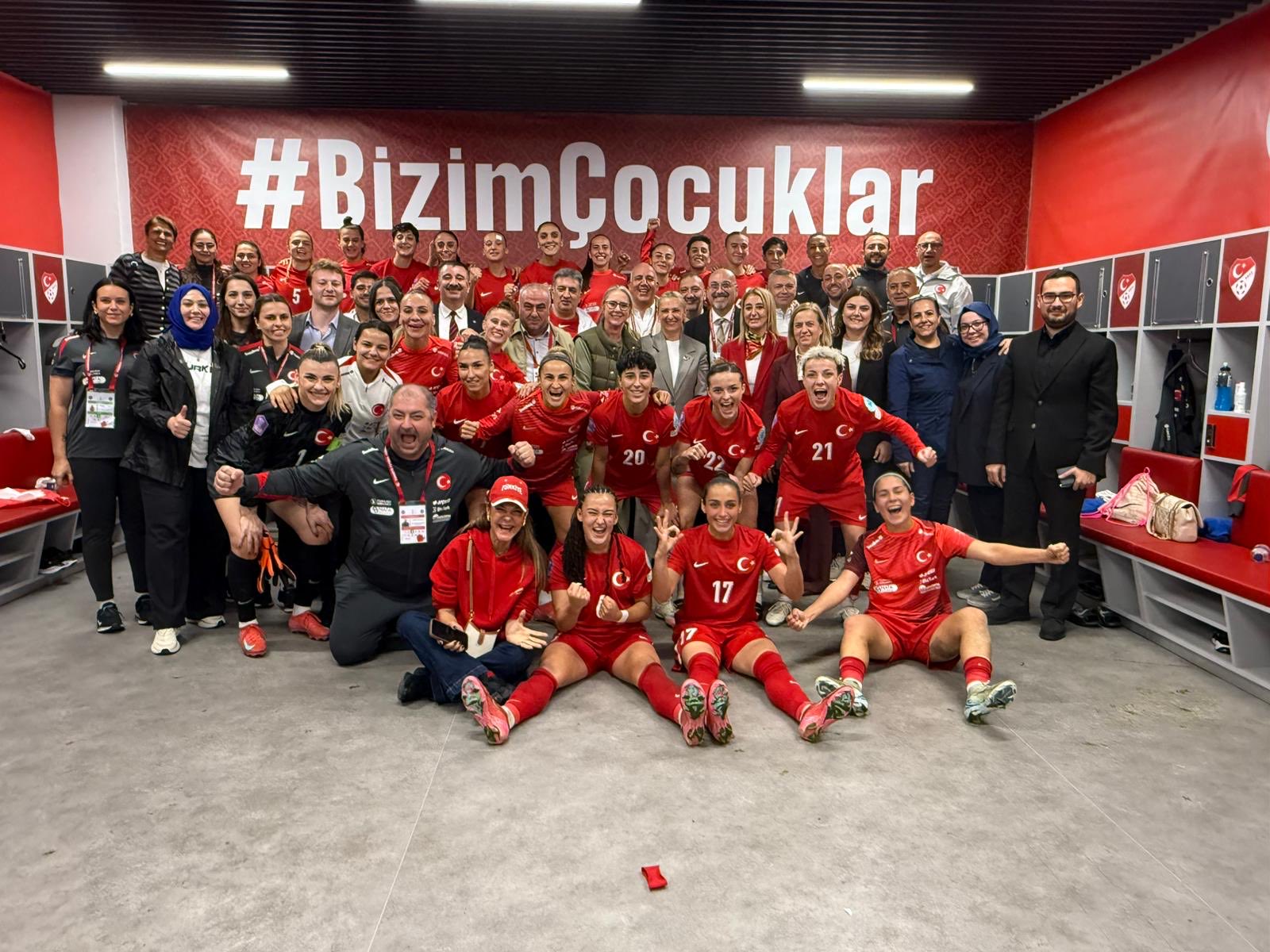 Kadın A Millî Futbol Takımı, Kosova’yı 3-0 yenerek tarihi bir