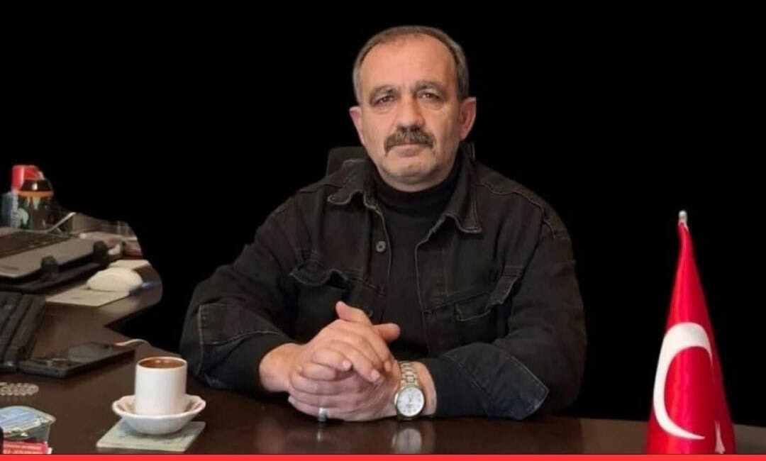 ATA Parti’den Eğitimde Eşitlik Çağrısı: “Kaynak Kitap Dayatması ve Ayrıcalıklı Sistem Son Bulsun” ATA Parti Tire İlçe Başkanlığı, eğitimde eşitlik ve adalet için