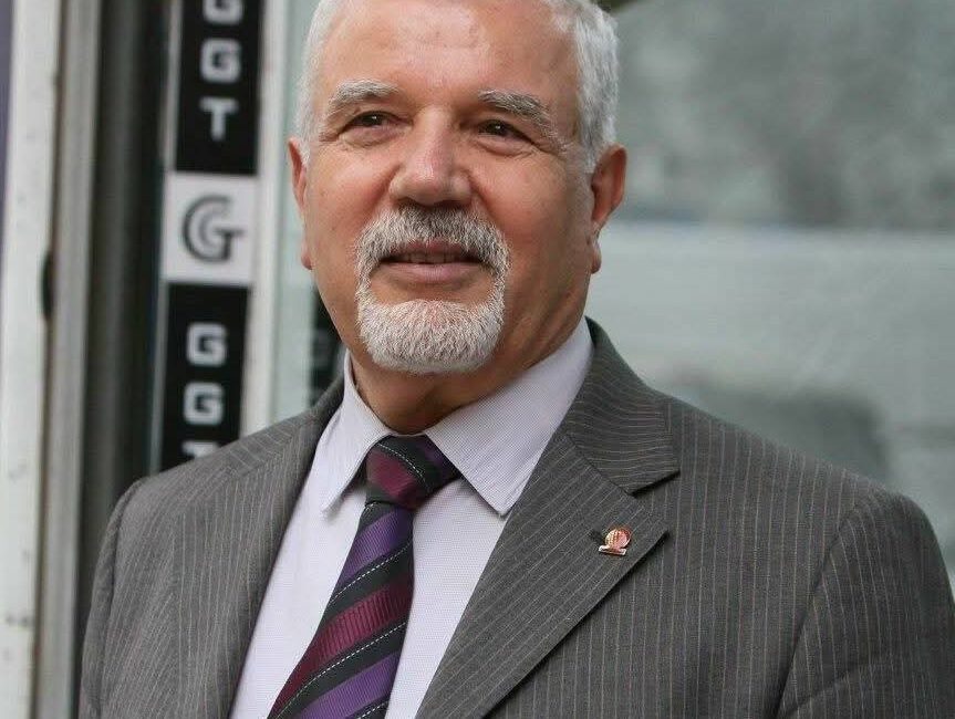 İzmir’in belediyeleri, borç batağı, eksik hizmetler ve gereksiz harcamalar ile