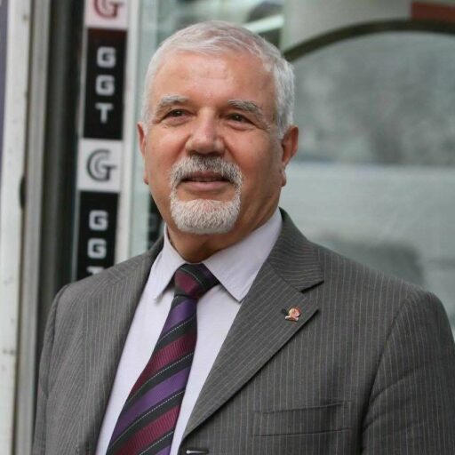 İzmir’in belediyeleri, borç batağı, eksik hizmetler ve gereksiz harcamalar ile