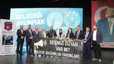 Bağımsız Türkiye Partisi (BTP), İzmir'de "Geleceği Savunmak Sempozyumu" düzenledi. Etkinlikte