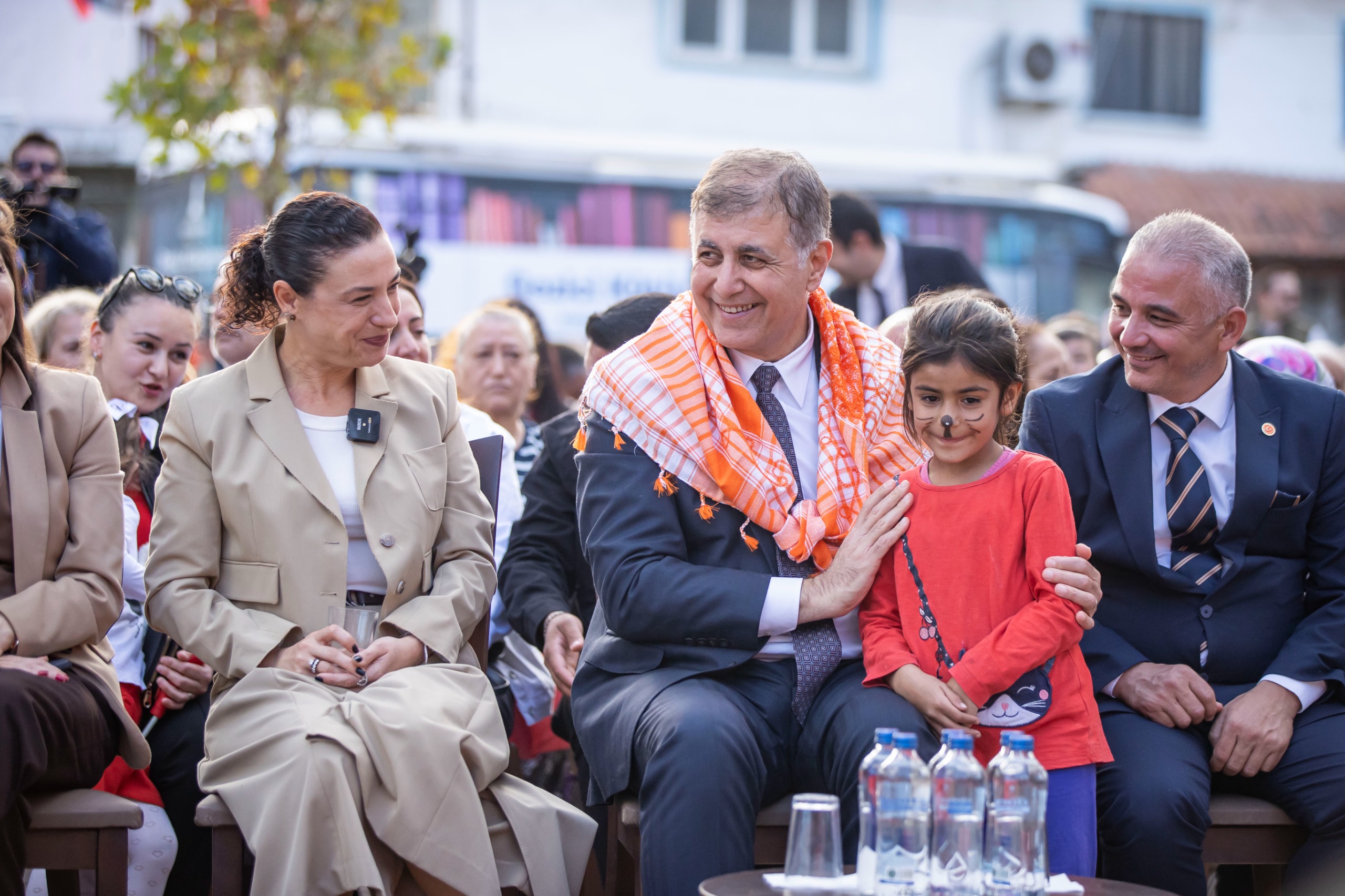 Başkan Cemil Tugay Belevi’de 29 Ekim Coşkusuna Katıldı