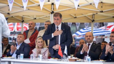 İzmir Büyükşehir Belediye Başkanı Cemil Tugay, 12. Balkan Şenliği’nin açılışında