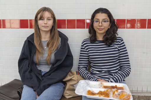 Başkan Tugay'dan Üniversite Öğrencilerine Sıcak Destek