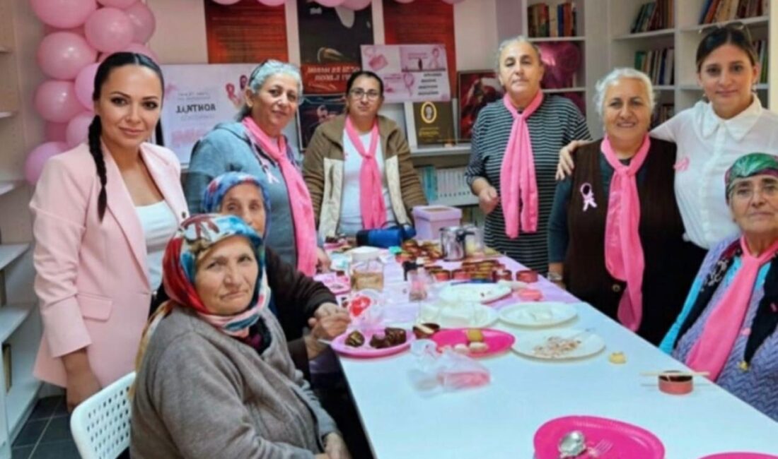 Meme Kanseri Farkındalık Ayı kapsamında düzenlenen anlamlı etkinlikte kadınlar, umut,