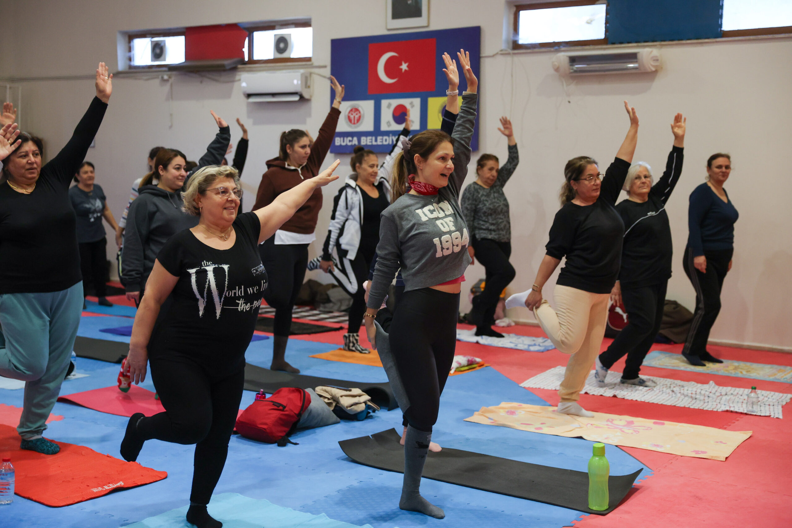 Buca Belediyesi’nin ücretsiz yoga, pilates ve zumba etkinlikleri kış döneminde