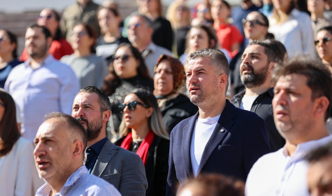 Buca’da 29 Ekim Coşkusu Çınar Anaokullarında Başladı Buca Belediyesi Çınar Anaokulları öğrencileri, 29 Ekim Cumhuriyet Bayramı için