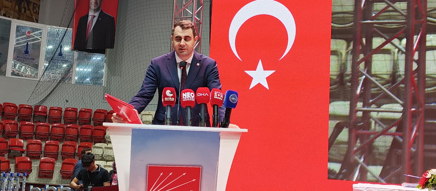 CHP İzmir 39. Olağan İl Kongresi’nde tek aday olarak yarışan