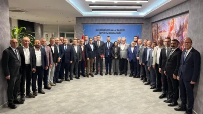 CHP Parti Sözcüsü Deniz Yücel ve Genel Başkan Yardımcısı Ensar