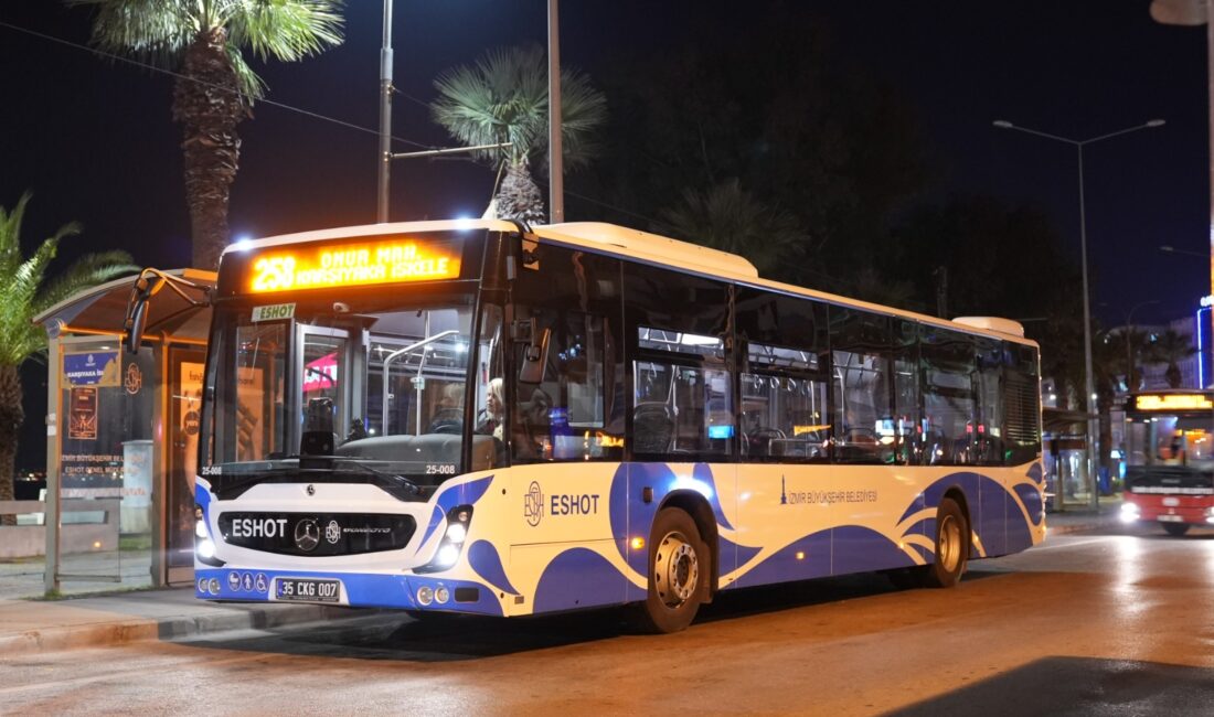 İzmir Büyükşehir Belediyesi, 29 Ekim Cumhuriyet Bayramı’nda toplu ulaşımı yüzde