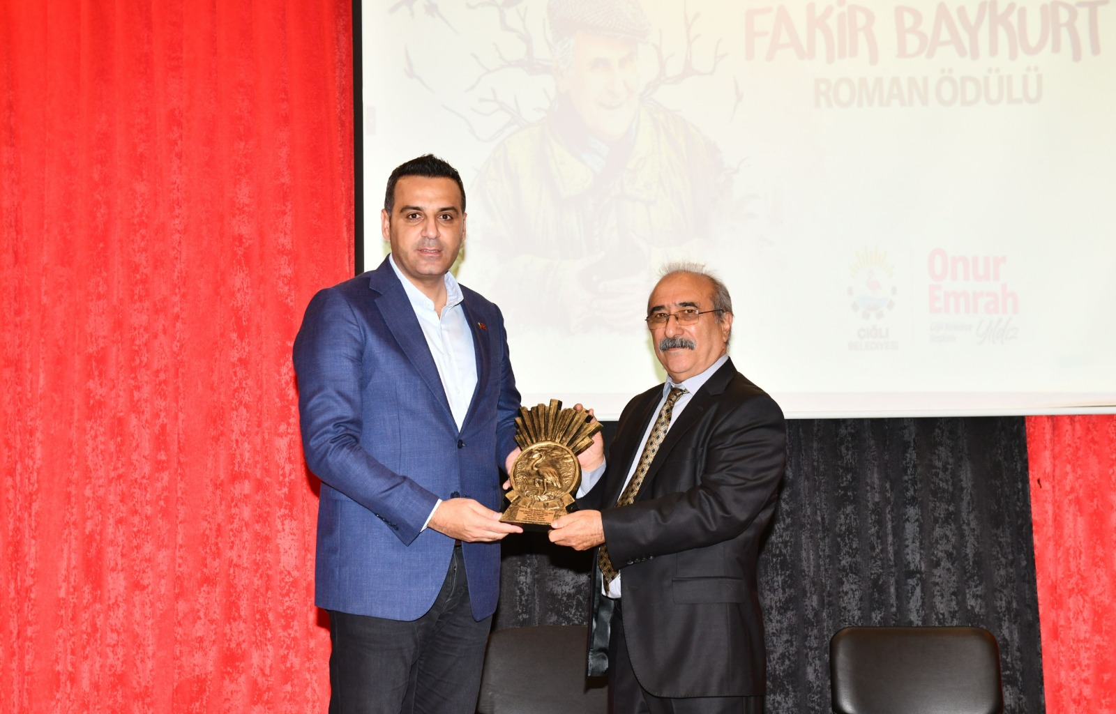 Çiğli’de Yeşil Dönüşüm Ve Cumhuriyet Coşkusu Bir Arada