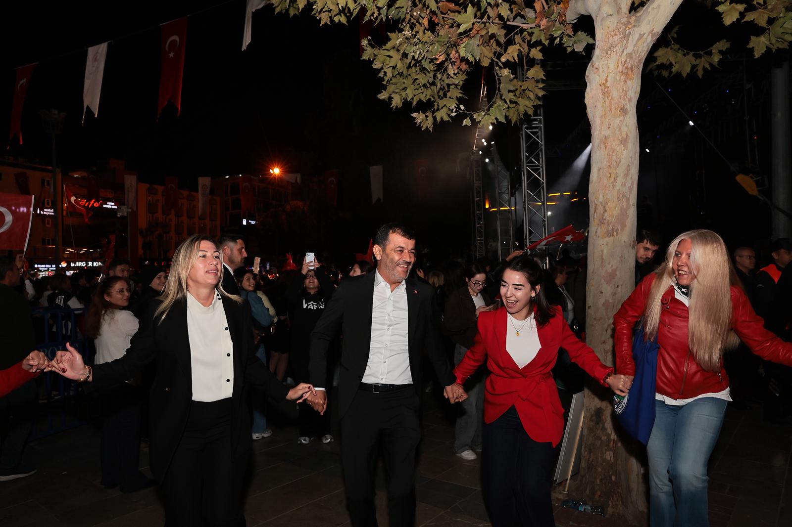 Cumhuriyet Şehri Denizli’de 29 Ekim Coşkusu