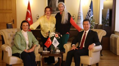 Muğla Büyükşehir Belediyesi'nin katkılarıyla hazırlanan "Vali Hanım" belgeseli, Türkiye'nin ilk