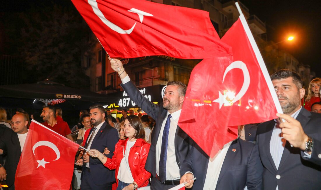 Cumhuriyet’in 102. yılı Buca’da büyük bir coşkuyla kutlanacak Buca Belediyesi, Cumhuriyet’in 102. yıl dönümünü coşkuyla kutlamaya hazırlanıyor. Başkan