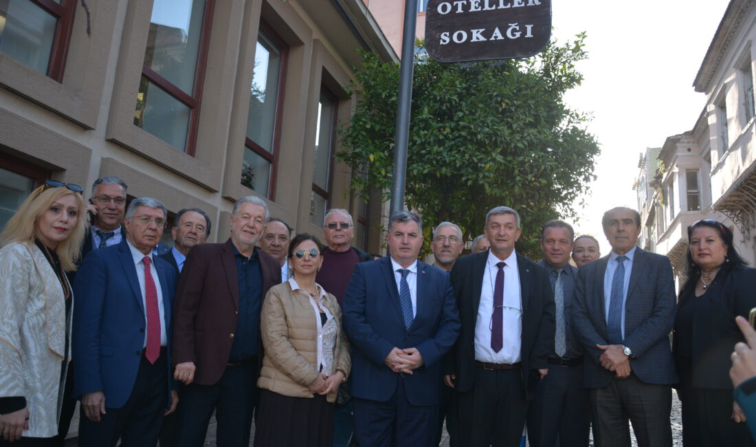 İzmir’in tarihi bölgesi Basmane’de otelciler zor durumda. Otelciler Odası Başkanı