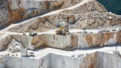 Yıllık 2 milyar dolar döviz kazandıran doğal taş sektörü, MERSEM’25