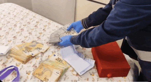 İçişleri Bakanı Ali Yerlikaya, 41 ilde 971 vatandaşı dolandıran şebekelere