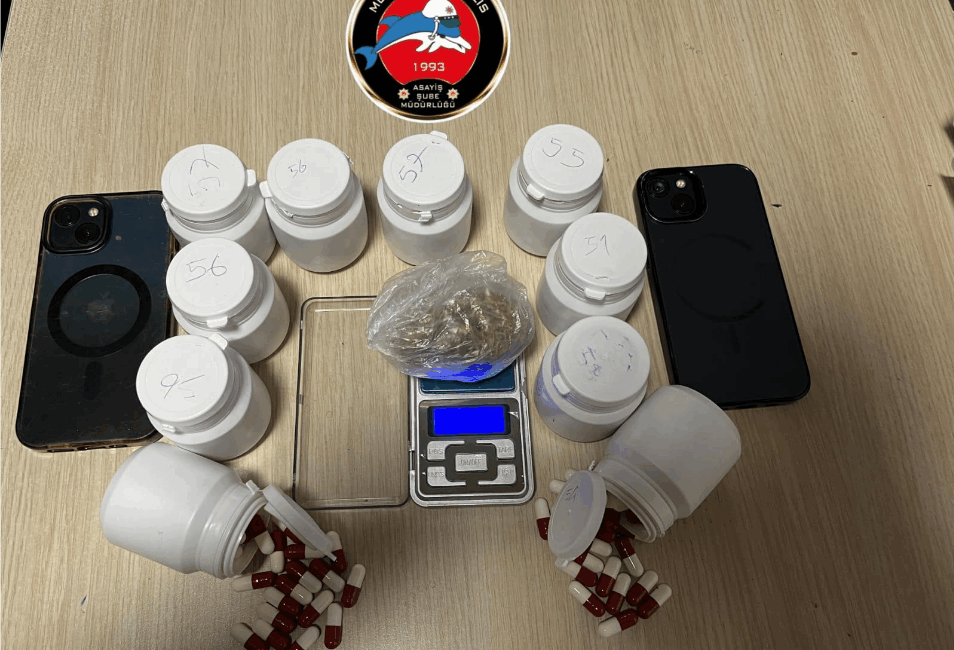 İzmir Emniyet Müdürlüğü’nün 20–26 Ekim operasyonlarında 168 aranan şahıs yakalandı,