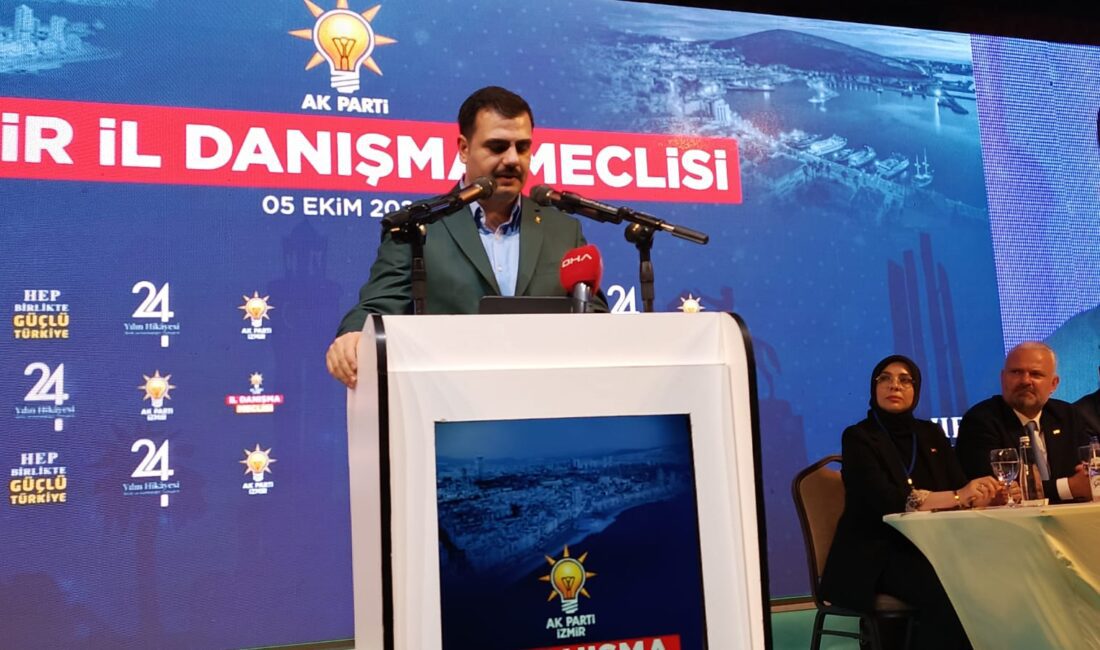 AK Partili İnan’dan CHP’ye yaylım ateşi: “Yalancılar, Dolandırıcılar, Tembeller!” Başkan Tugay’a ise Harmandalı Çıkışı İçin ‘Helal Olsun’ Dedi! AK Parti Genel Sekreteri Eyyüp Kadir İnan, CHP'yi