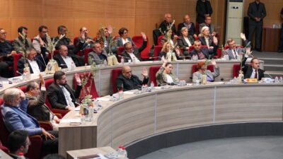 Gaziemir Belediye Meclisi, 2026 yılı Performans Programı ve 2 milyar