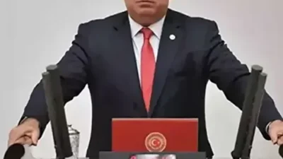 AK Parti İzmir eski milletvekili Hüseyin Kocabıyık, sosyal medya hesabından