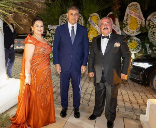 İzmir İş ve Siyaset Dünyasının Buluştuğu Muhteşem Düğün