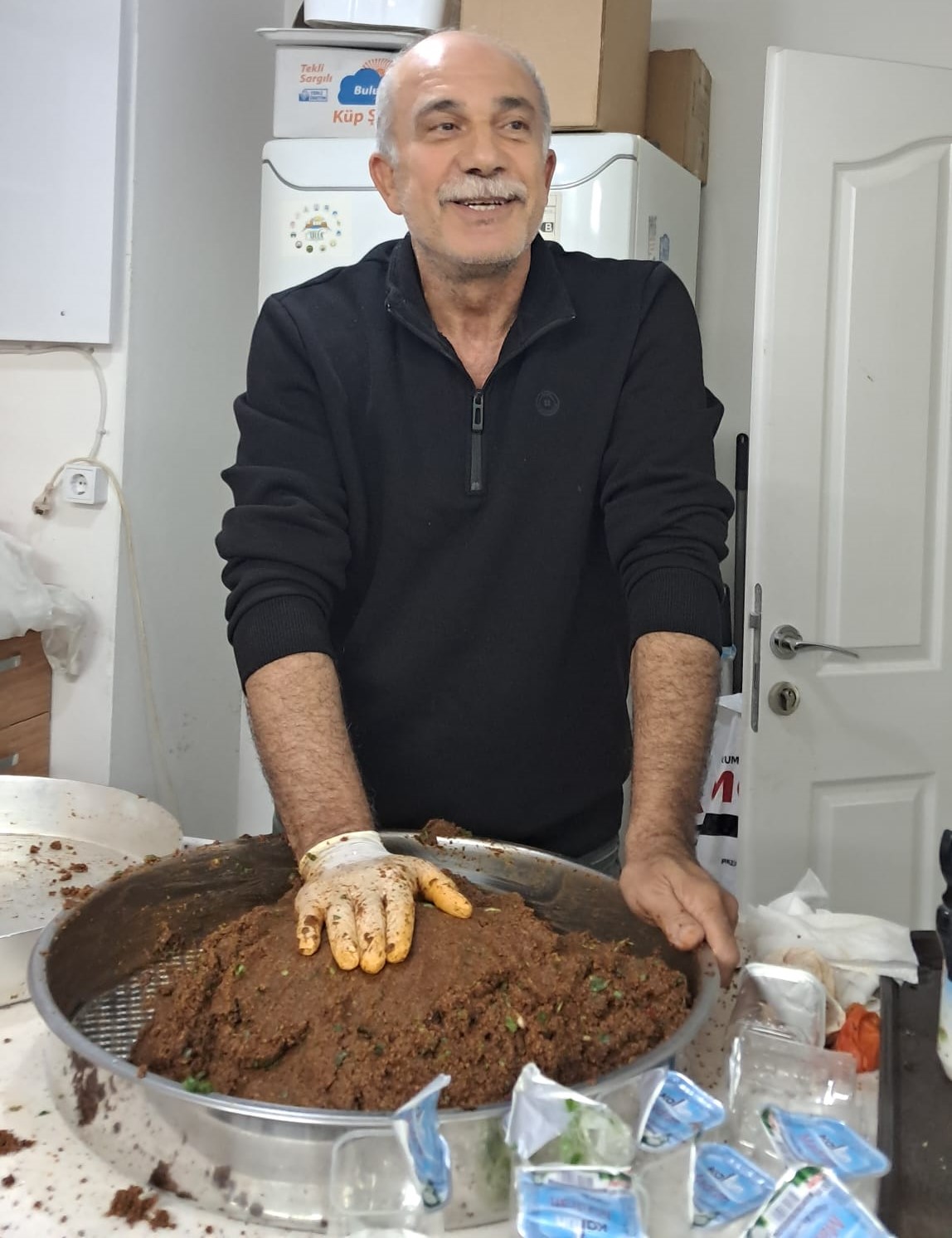 İzmir Şanlıurfa Federasyonu’ndan Öğrencilere Destek Eli