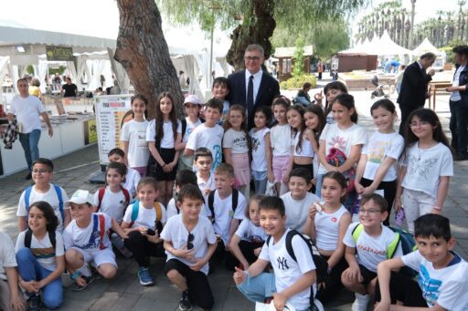 İZKİTAP ve Uluslararası Edebiyat Festivali