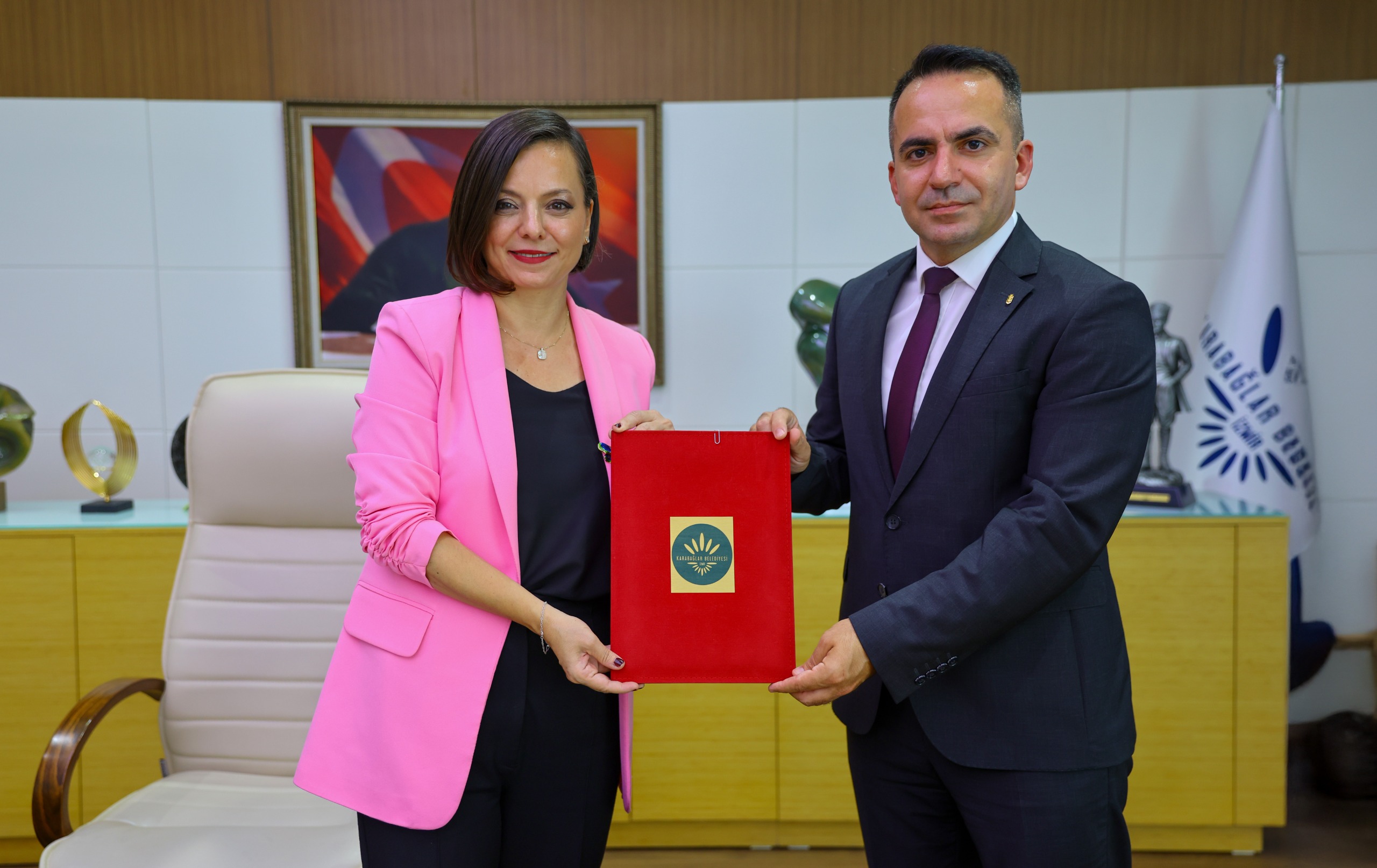 Karabağlar Belediyesi işçileri için yapılan promosyon ihalesi rekorla sonuçlandı. 919