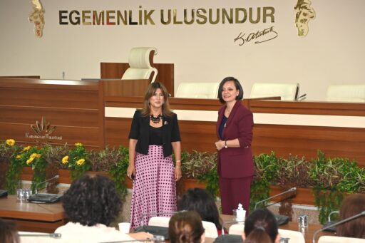 Karabağlar ISO 50001 enerji yönetimi hamlesi! Belediye personeline farkındalık eğitimi