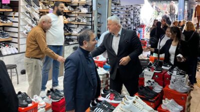 MHP İzmir İl Başkanlığı dört günde 400 ziyaret gerçekleştirdi. Başkan